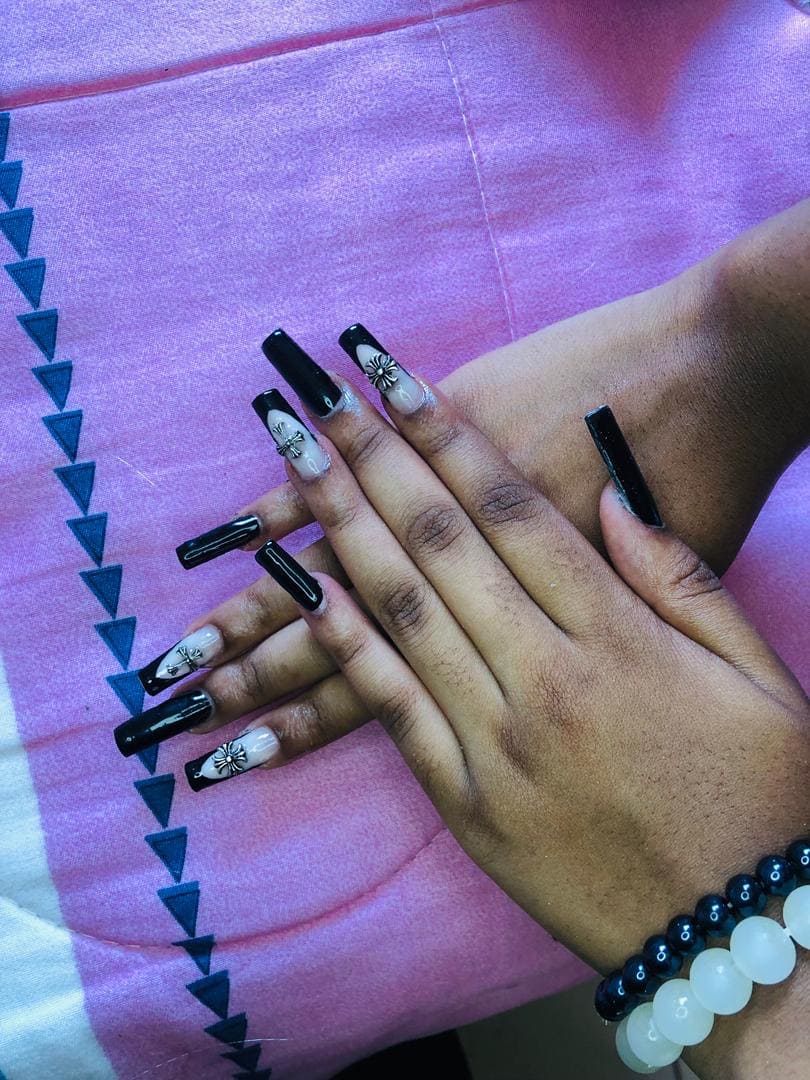 Nail Style 1